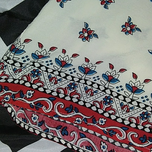 Shirt - Picture 2 of 3